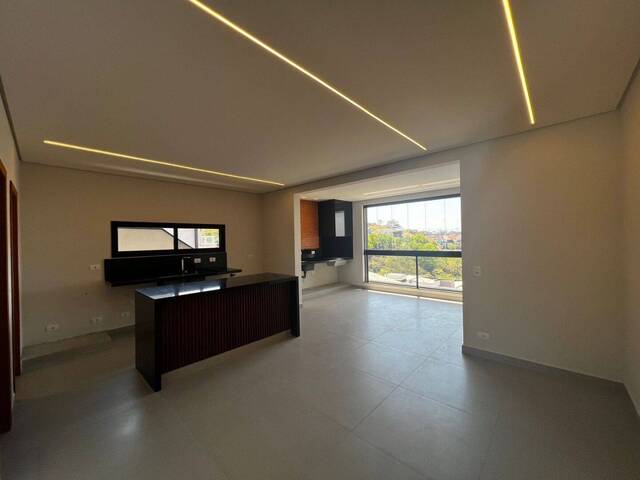 Casa para Venda em São José dos Campos - 4