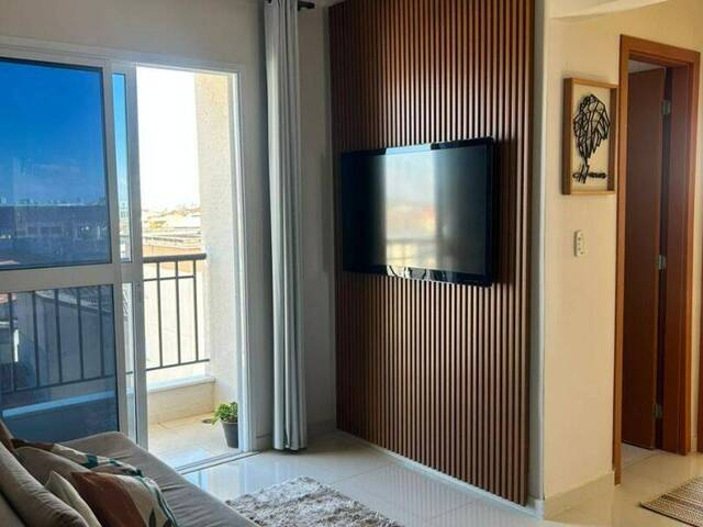 Apartamento para Venda em São José dos Campos - 2