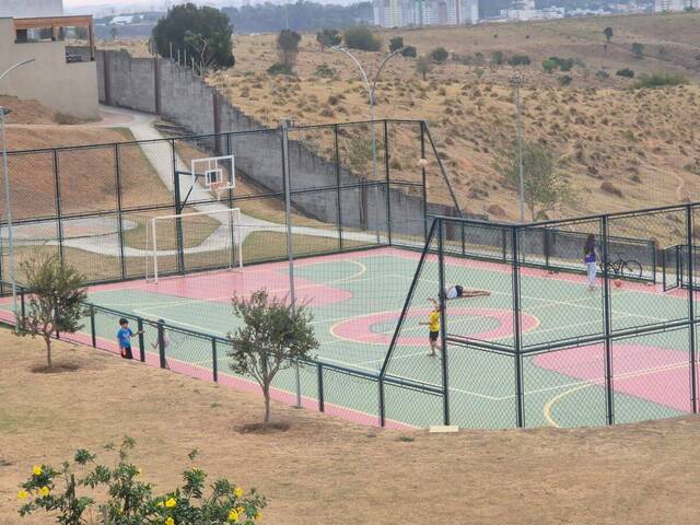 Terreno para Venda em São José dos Campos - 5