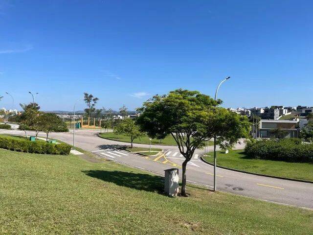 Terreno para Venda em São José dos Campos - 4