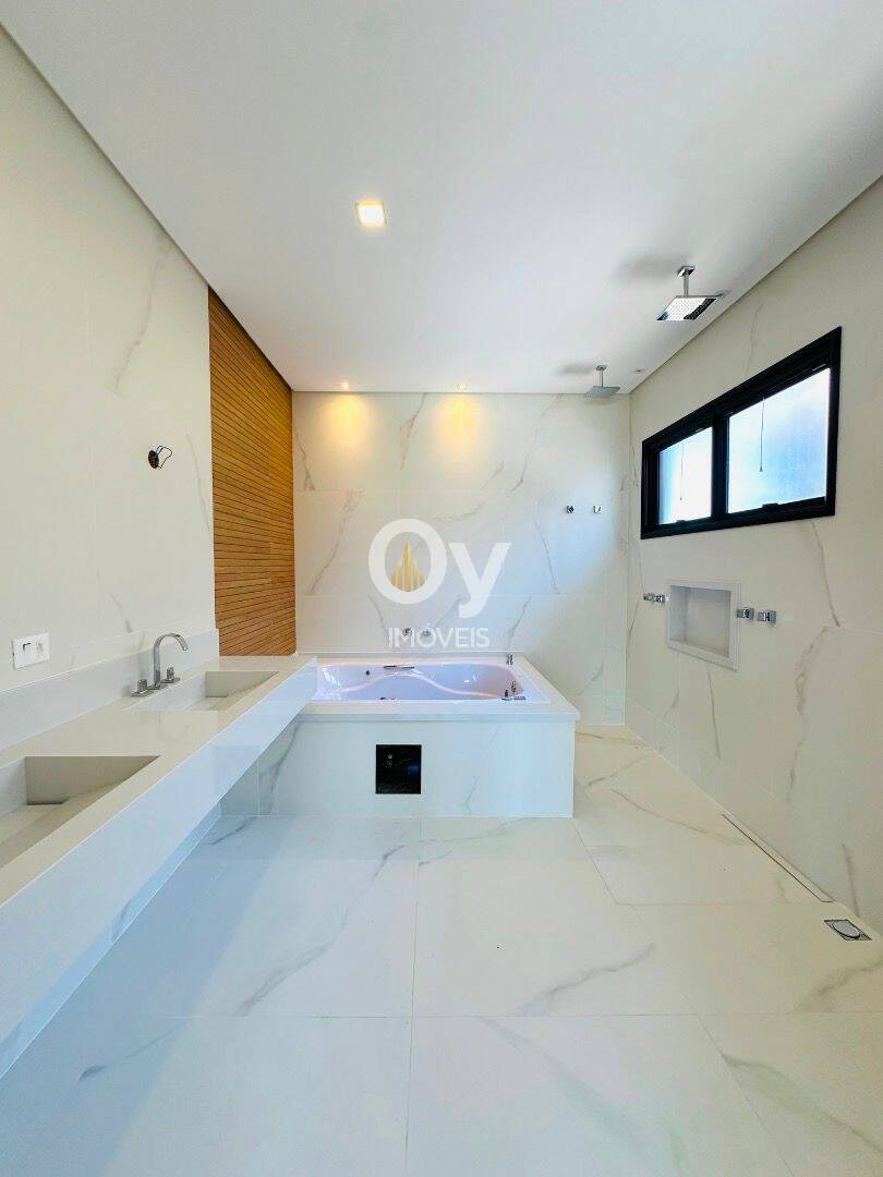 Sobrado com 5 dormitórios à venda, 445 m² por R$ 5.500.000 - Jardim do Golfe - São José dos Campos/SP