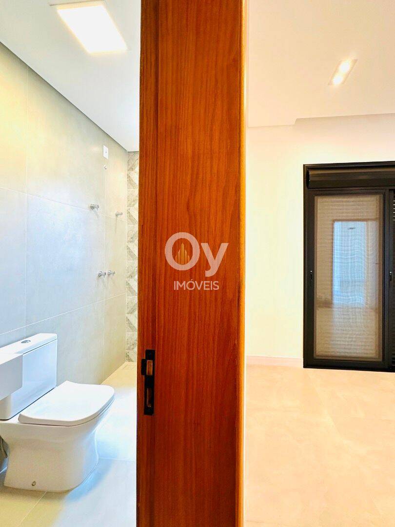 Sobrado com 5 dormitórios à venda, 445 m² por R$ 5.500.000 - Jardim do Golfe - São José dos Campos/SP