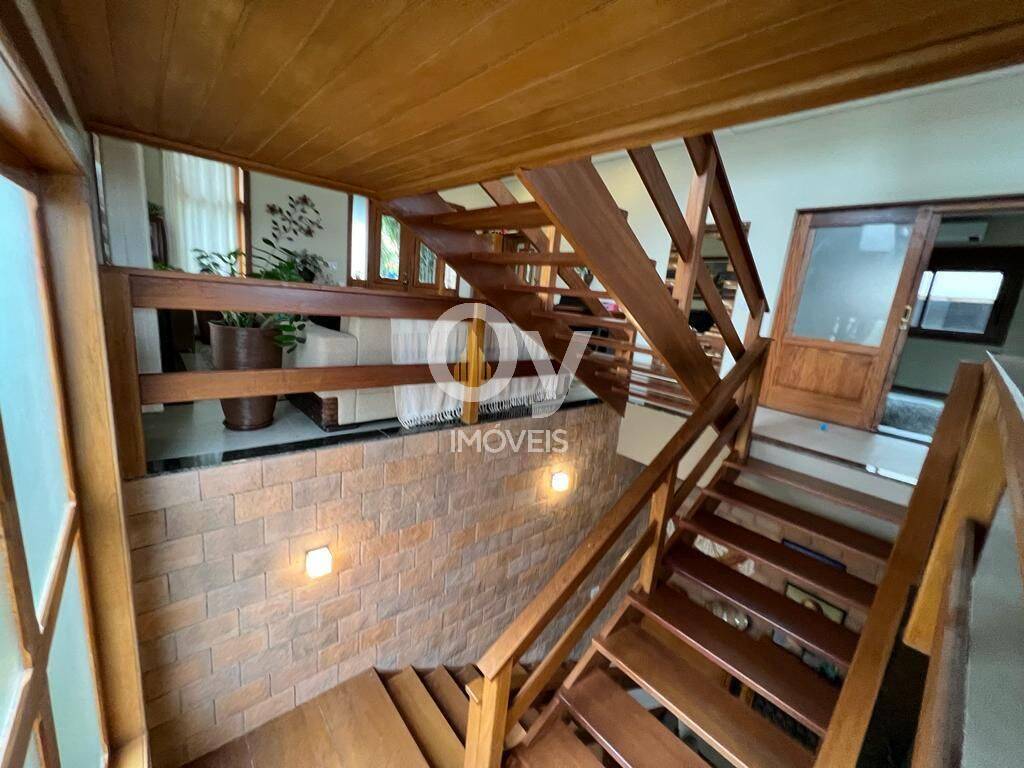 Sobrado com 4 dormitórios à venda, 380 m² por R$ 3.450.000,00 - Urbanova - São José dos Campos/SP