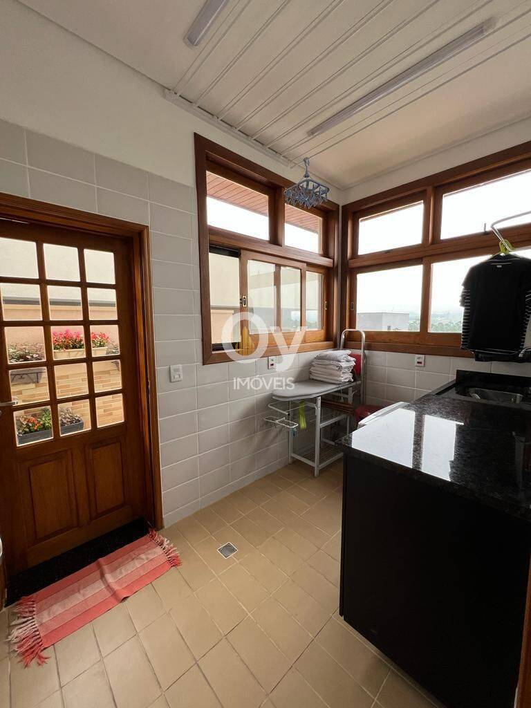 Sobrado com 4 dormitórios à venda, 380 m² por R$ 3.450.000,00 - Urbanova - São José dos Campos/SP