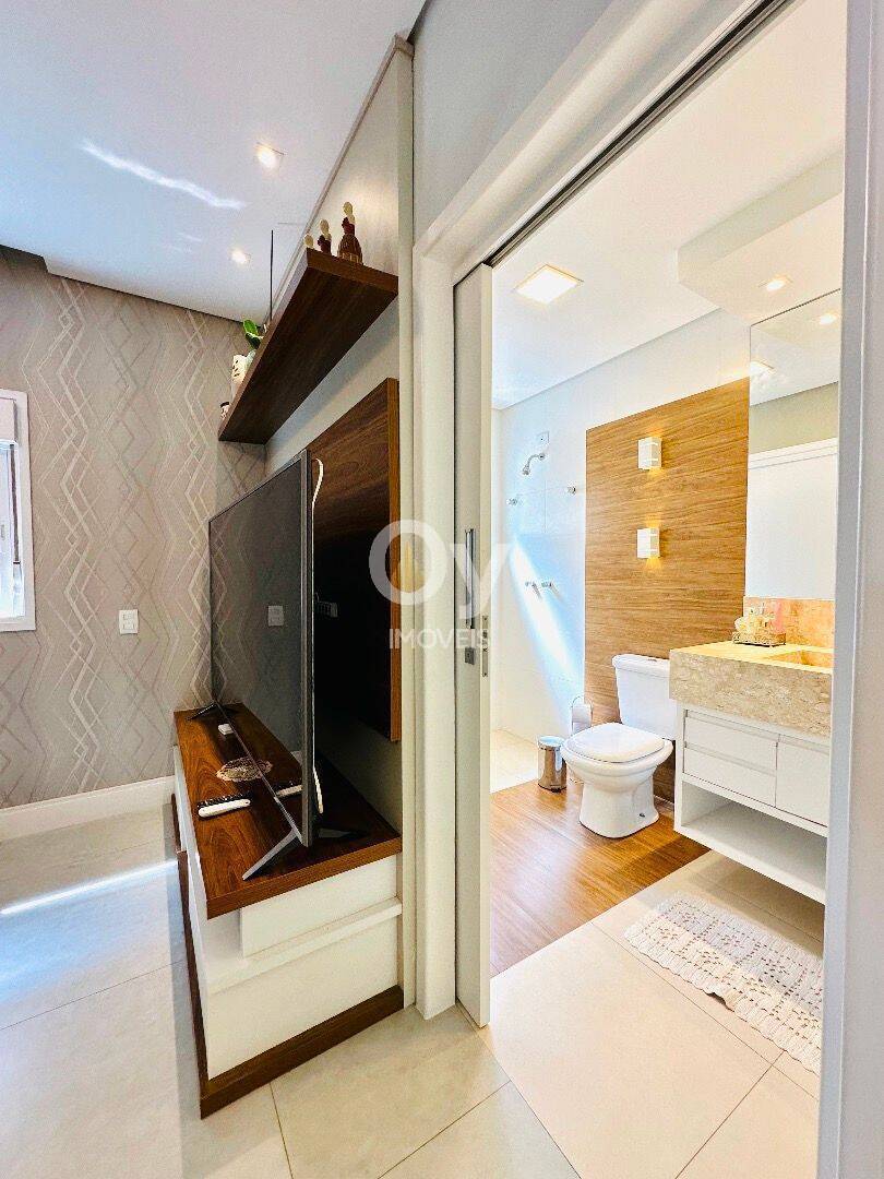 Casa com 4 dormitórios à venda, 220 m² por R$ 2.117.000,00 - Urbanova - São José dos Campos/SP