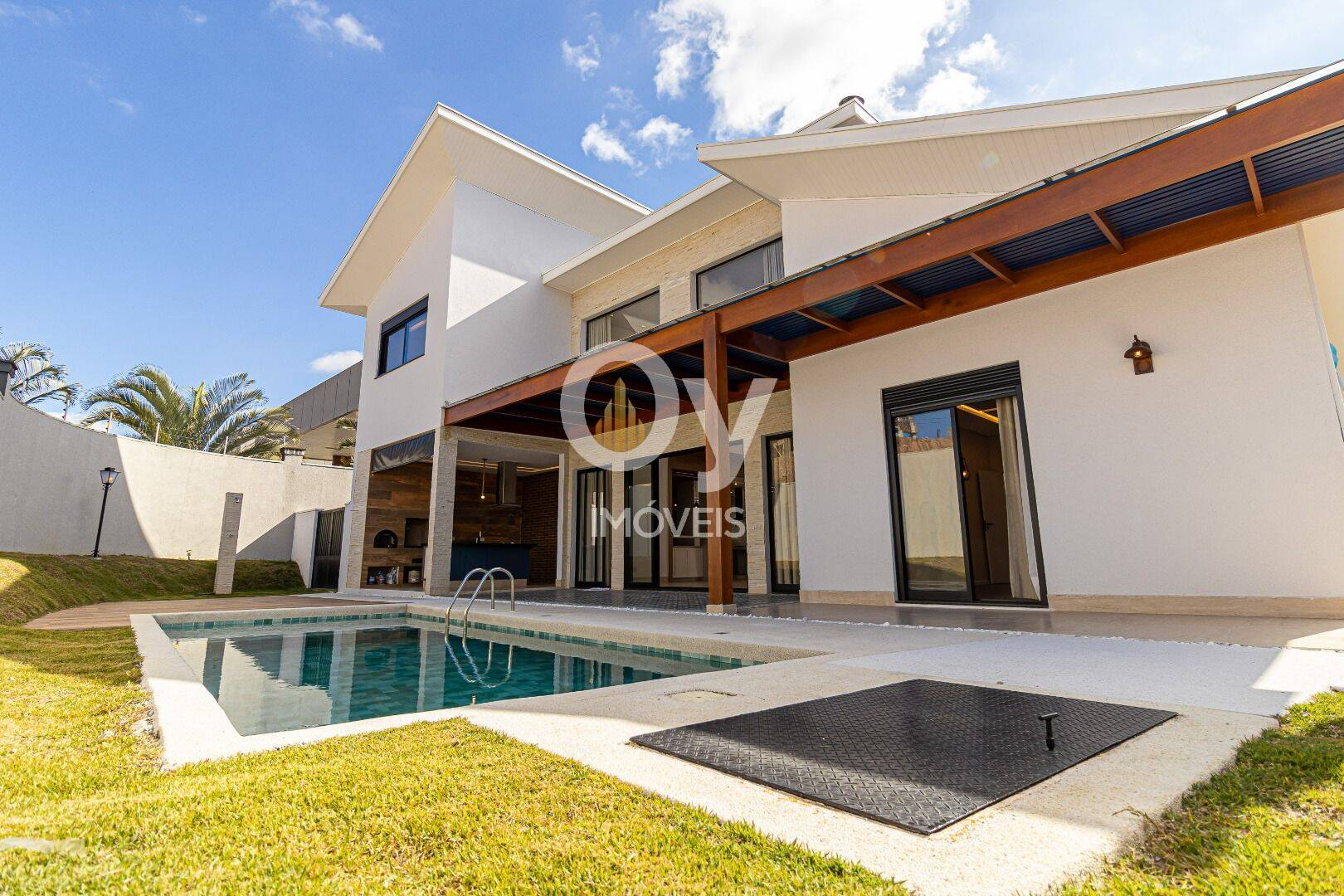 Sobrado com 3 dormitórios à venda, 337 m² por R$ 2.800.000,00 - Condomínio Residencial Monte Carlo - São José dos Campos/SP