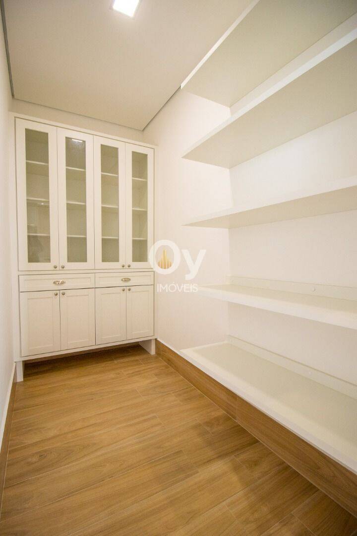 Sobrado com 3 dormitórios à venda, 337 m² por R$ 2.800.000,00 - Condomínio Residencial Monte Carlo - São José dos Campos/SP