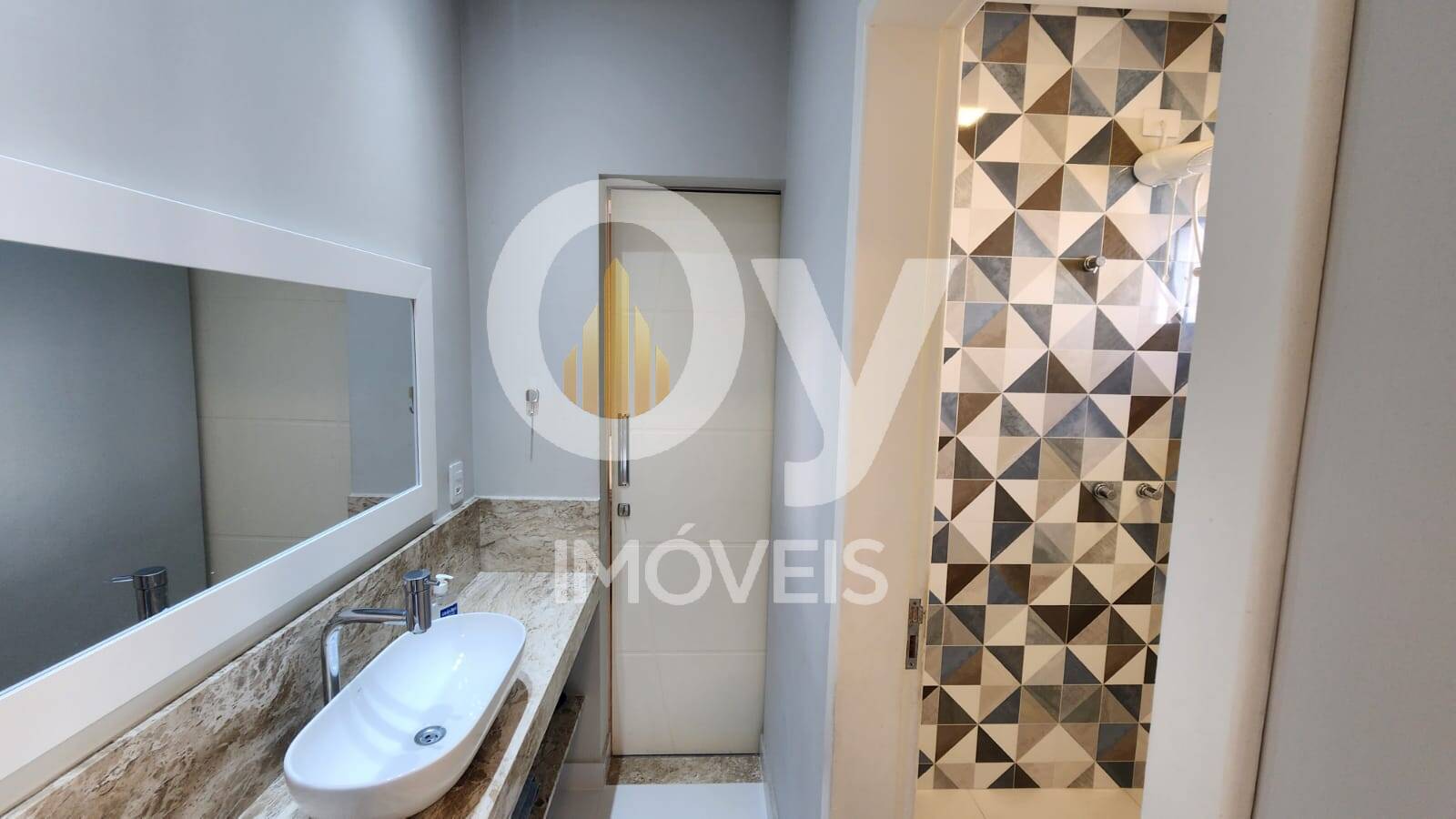 Casa Térrea à Venda – 4 Suítes – Condomínio Mirante do Vale – Jacareí
