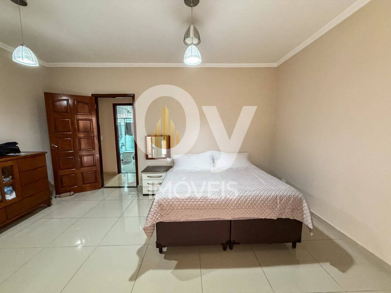Vende Casa Comercial ou Residencial no Jardim América com 3 Dormitórios