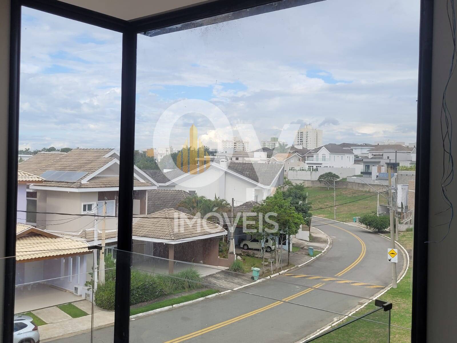 Venda Casa no Condomínio Floradas do Paratehy – Urbanova São José dos Ca