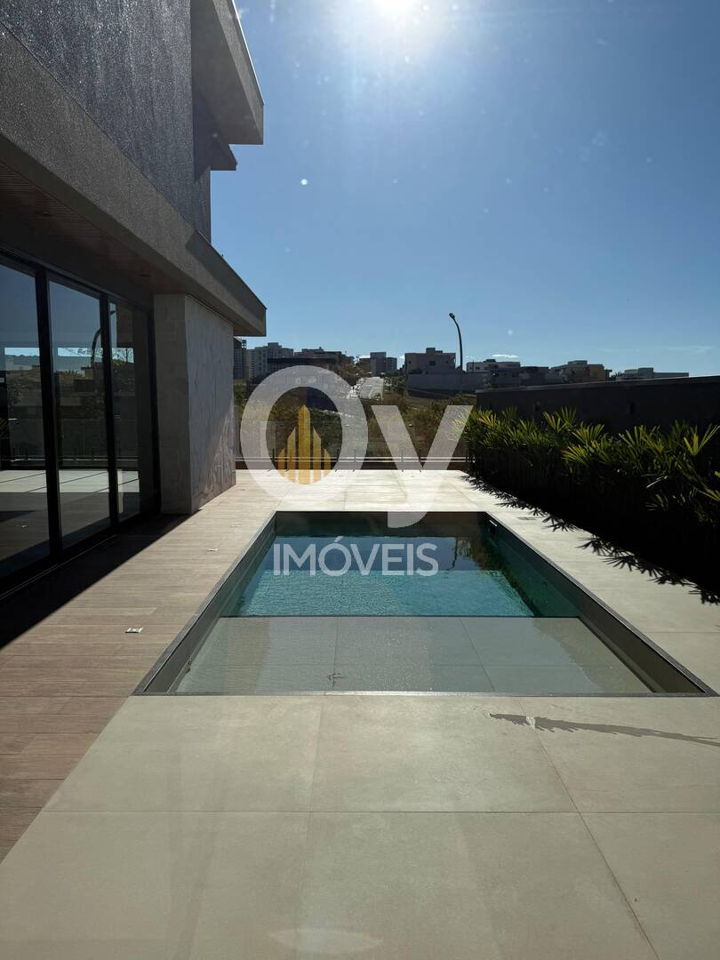 Casa à Venda no Condomínio Alphaville I em São José dos Campos