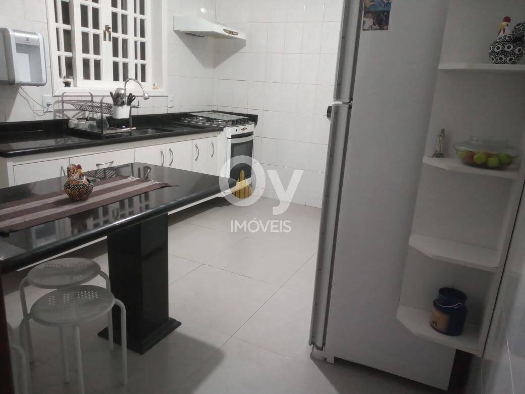Casa à Venda – 4 Dormitórios no Condomínio Residencial Eldorado – Urbanova
