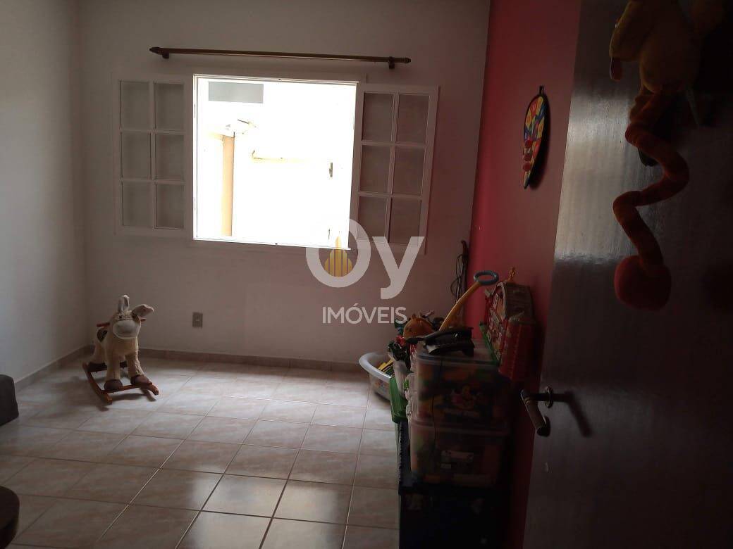 Casa à Venda – 4 Dormitórios no Condomínio Residencial Eldorado – Urbanova