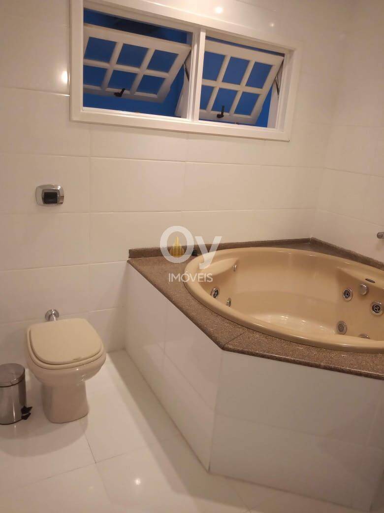 Casa à Venda – 4 Dormitórios no Condomínio Residencial Eldorado – Urbanova