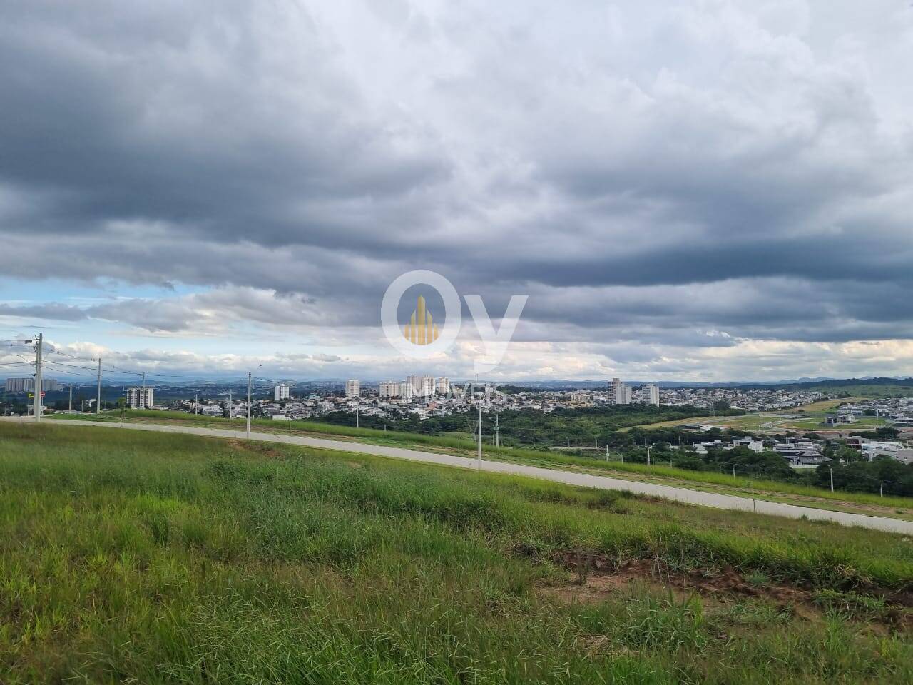 Terreno à venda no Condomínio Terras Alpha| 348m²