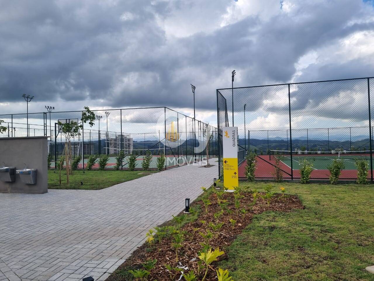 Terreno à venda no Condomínio Terras Alpha| 348m²