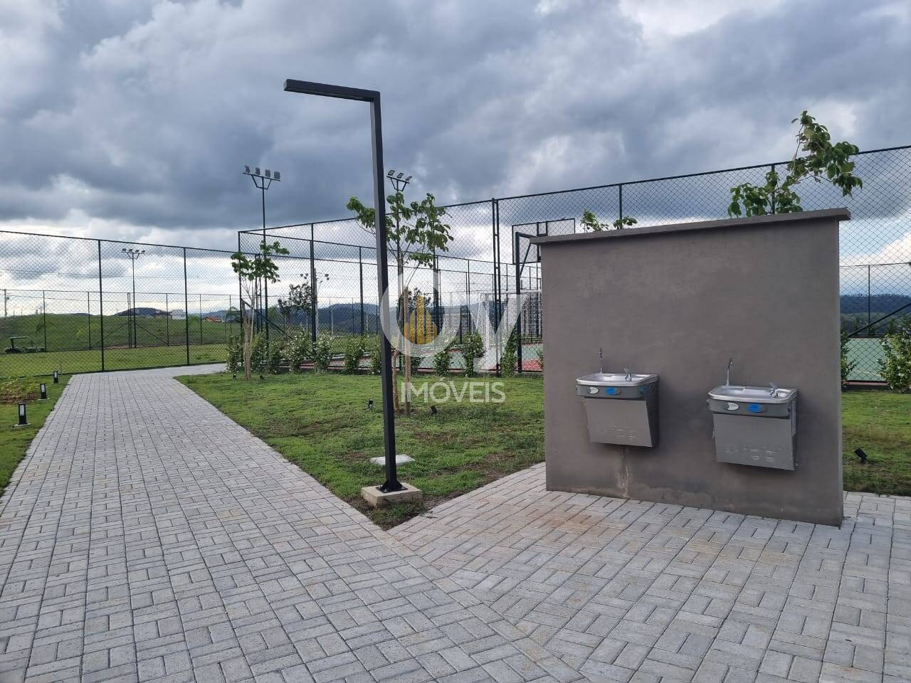 Terreno à venda no Condomínio Terras Alpha| 348m²