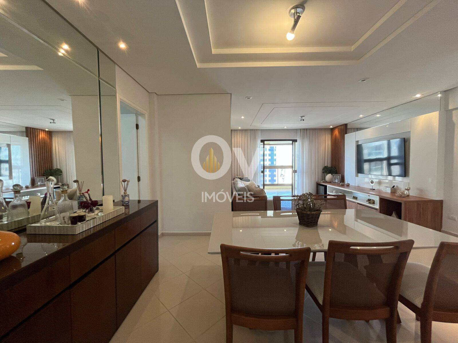 Apartamento à Venda no Palazzo Villa D’Oro - Andar Alto com Vista Livre