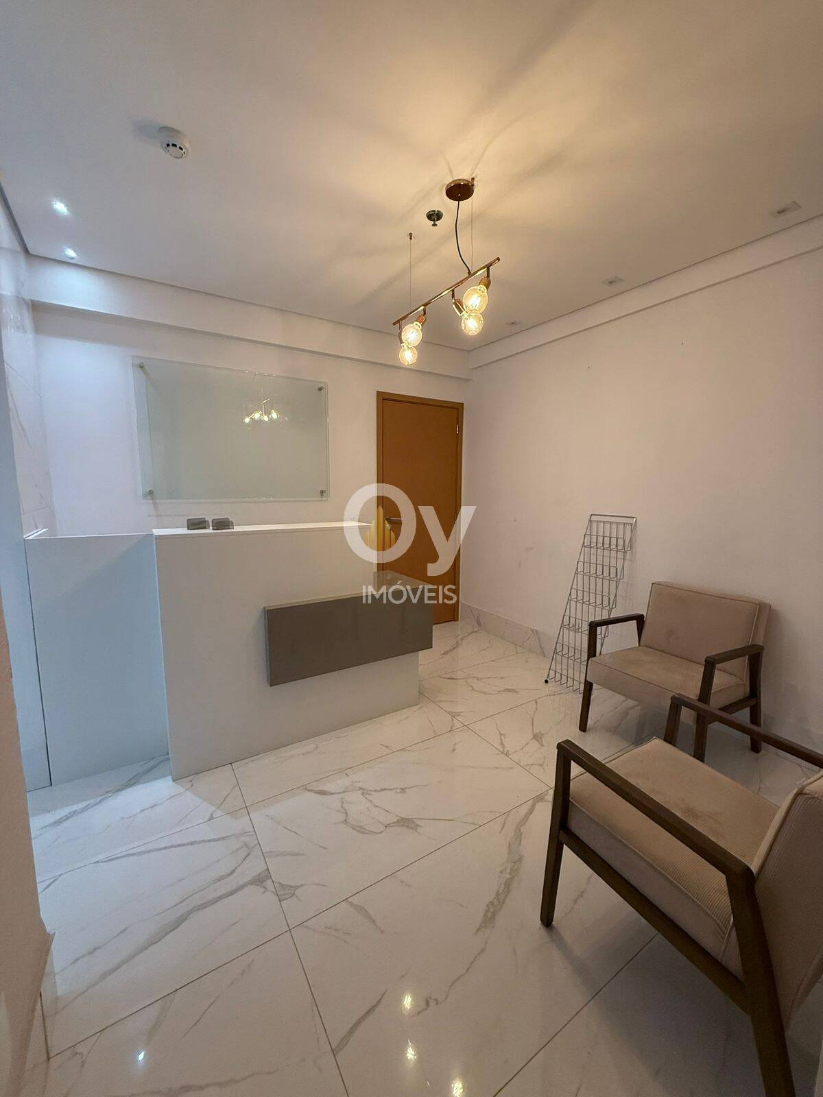 Oportunidade: Sala Comercial de 76 m² Totalmente Equipada e Pronta para Uso