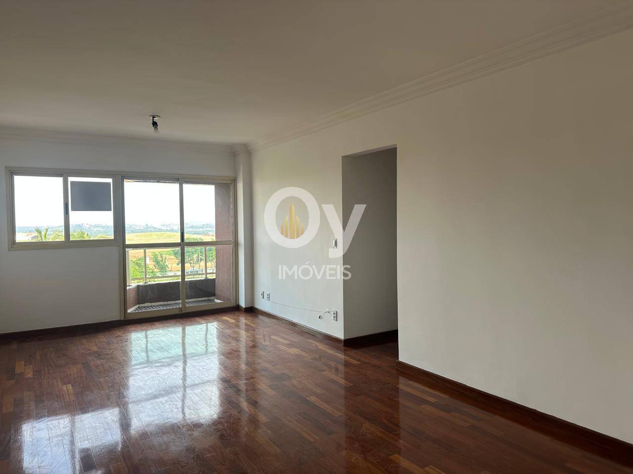 APARTAMENTO 4 DORMITÓRIOS COM SUÍTE – EDIFÍCIO NEW YORK / LOCAÇÃO E VENDA