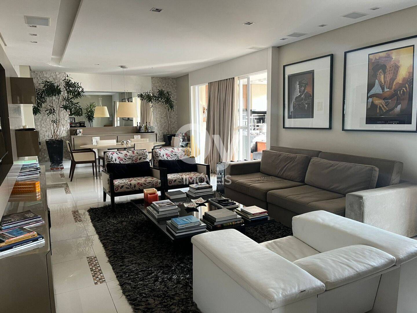 Apartamento à Venda com 3 Suítes no Edifício Unique Vila Ema