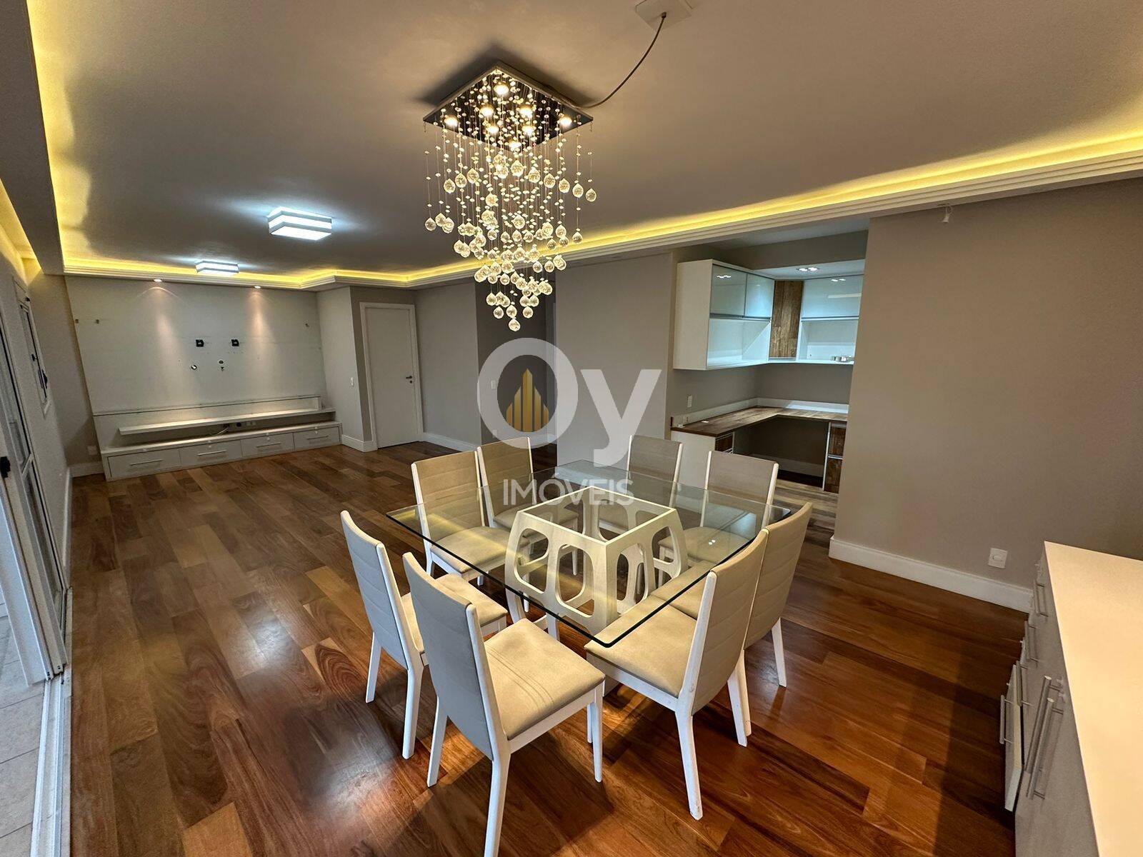 Apartamento à Venda no Grand Club Vila Ema – 182 m², 3 Suítes