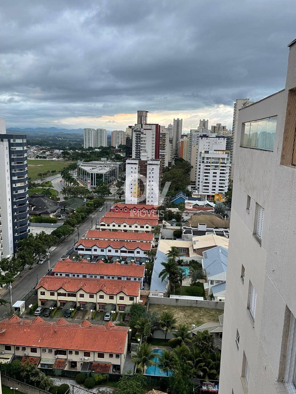 COBERTURA À VENDA JARDIM AQUÁRIUS | 4 QUARTOS | 3 VAGAS | SJC | PRONTA