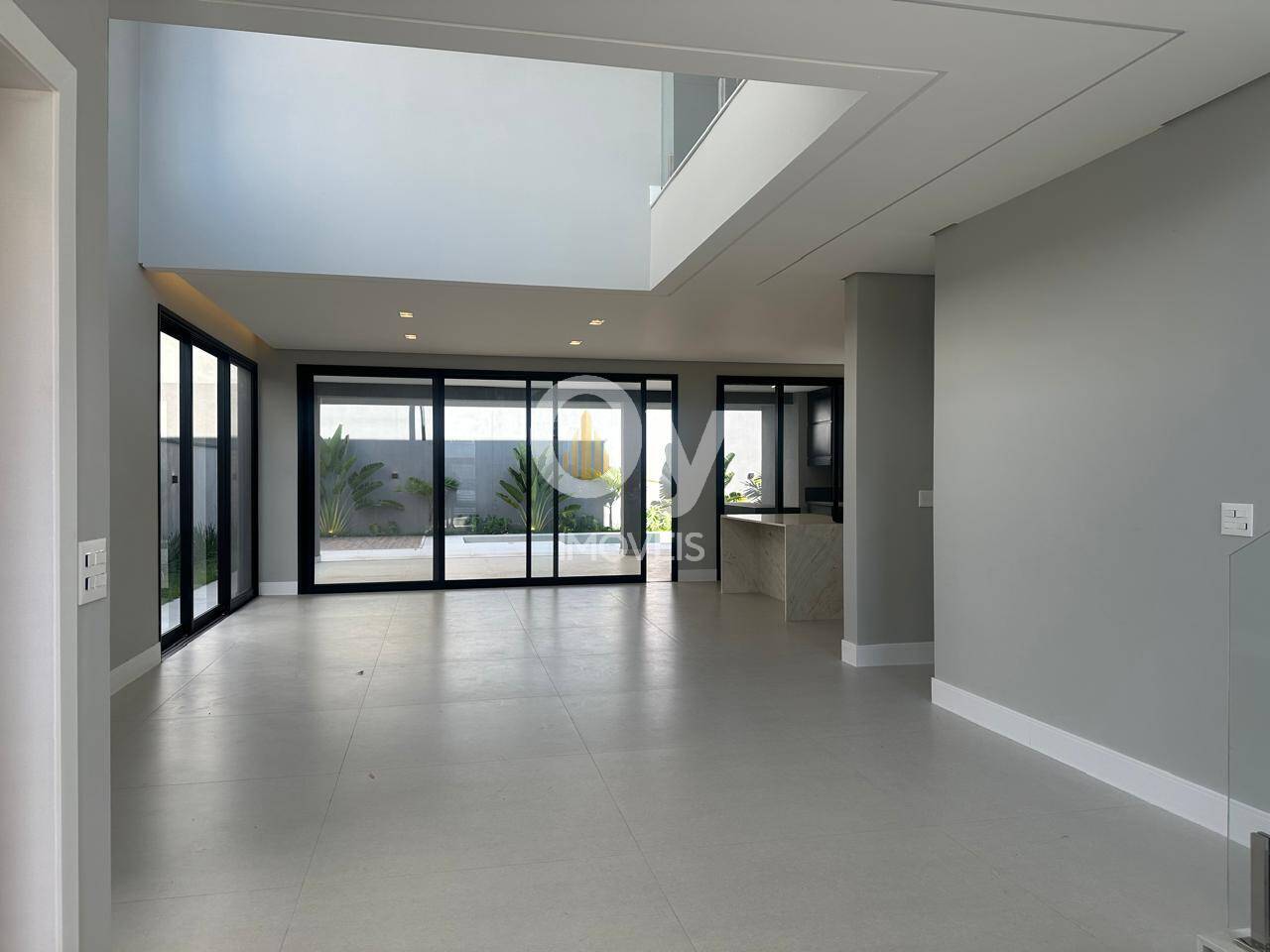 Sobrado de Alto Padrão com 5 Suítes no Alphaville II – 423 m²