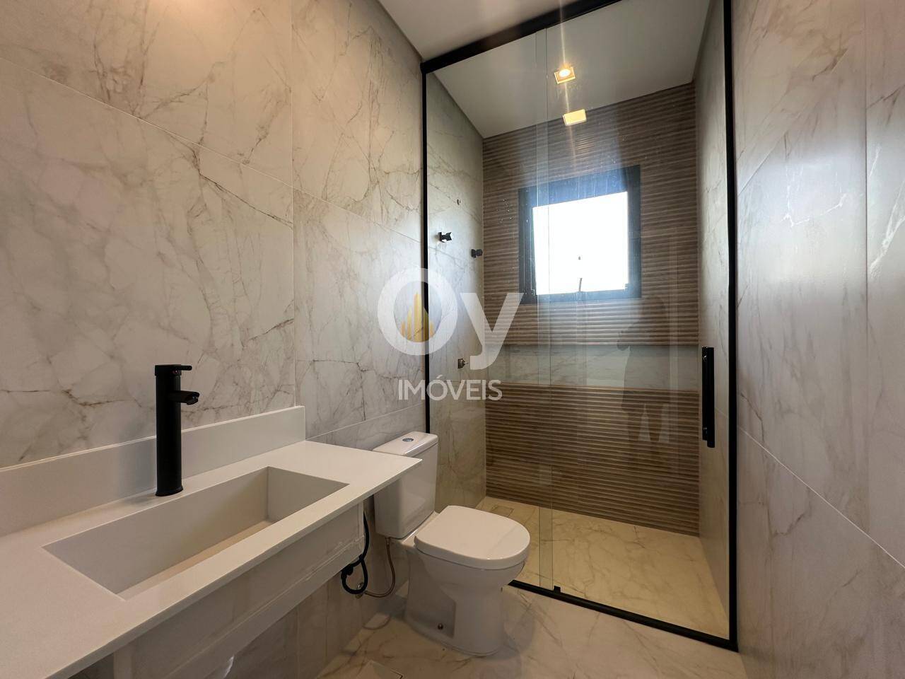 Sobrado Contemporâneo de Alto Padrão no Alphaville – 4 suites