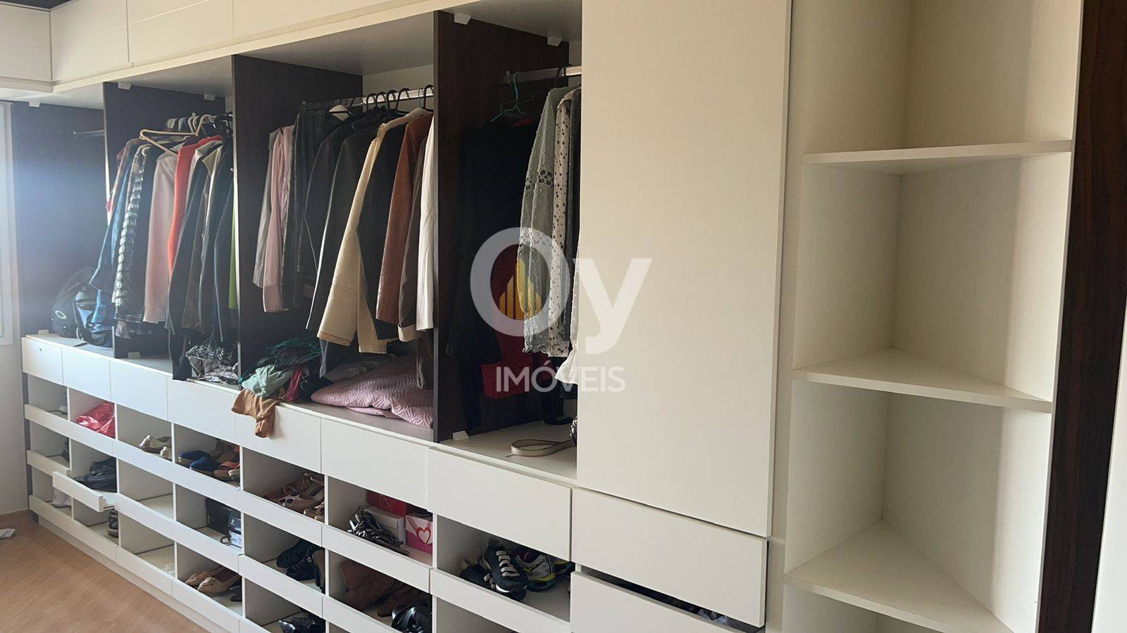 Apartamento para Locação com 4 Dormitorios Maison Aquarius Jardim Aquarius