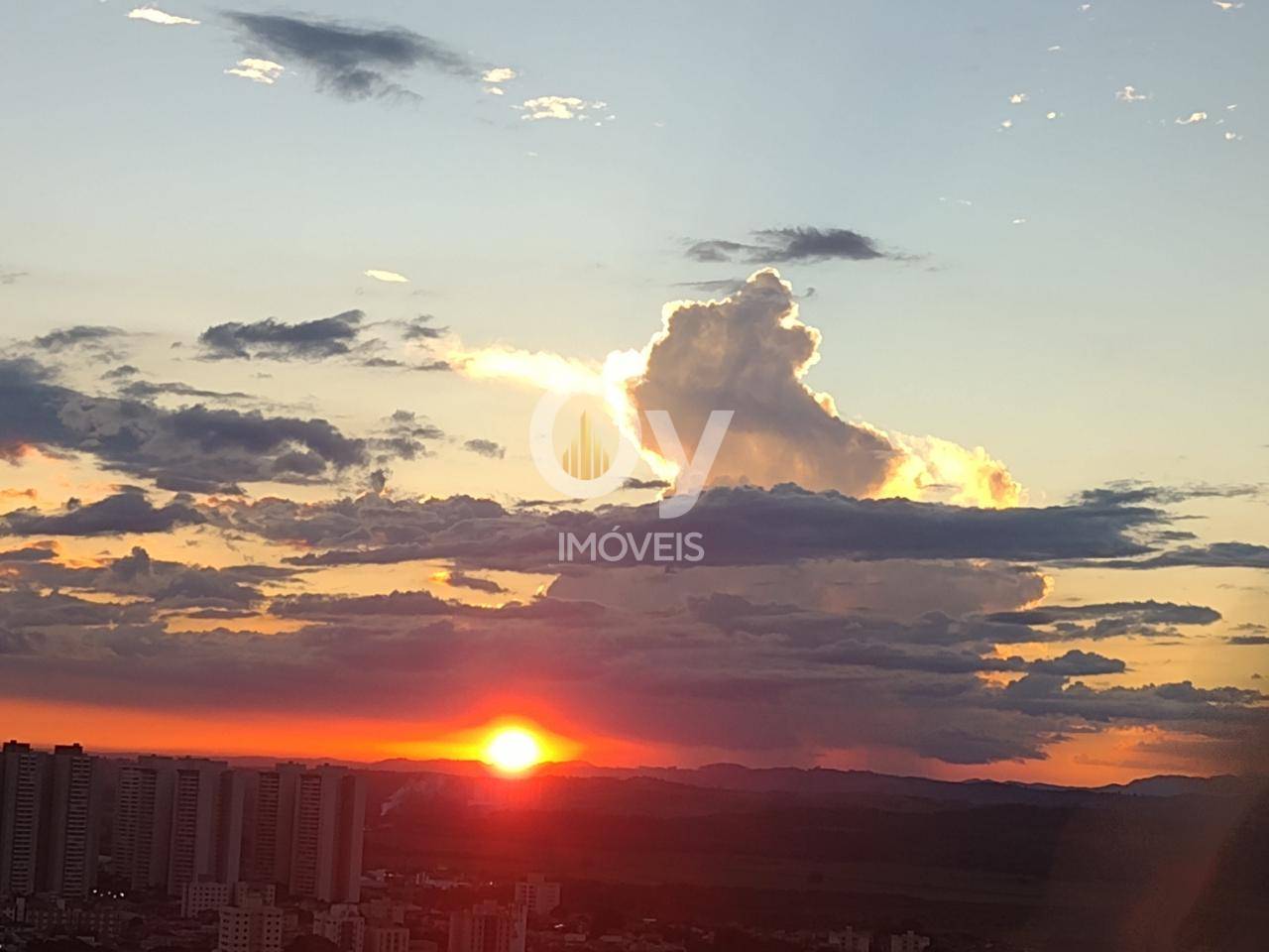 Cobertura Duplex no The View – 243m², 4 Dorms e 3 Vagas