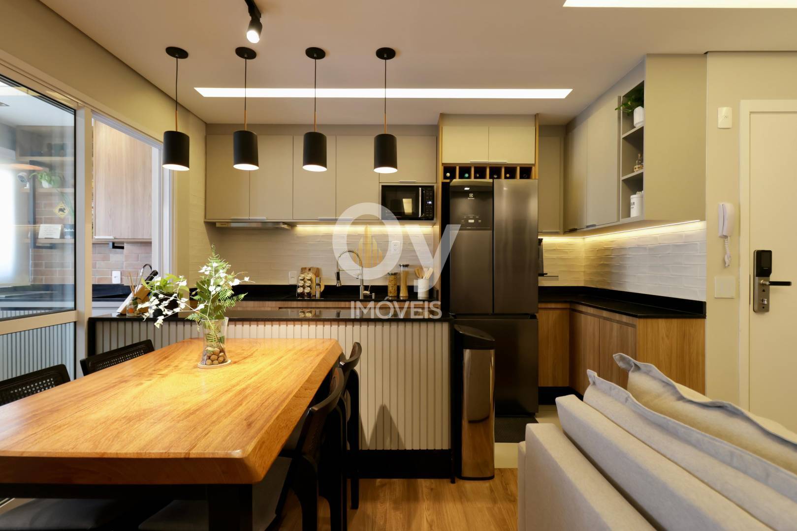 Apartamento para locação na vila industrial com 3 dormitórios