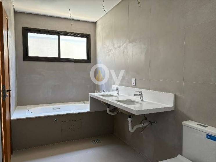 Vende Casa Térrea Nova com 3 Suítes no Colinas do Paratehy Norte