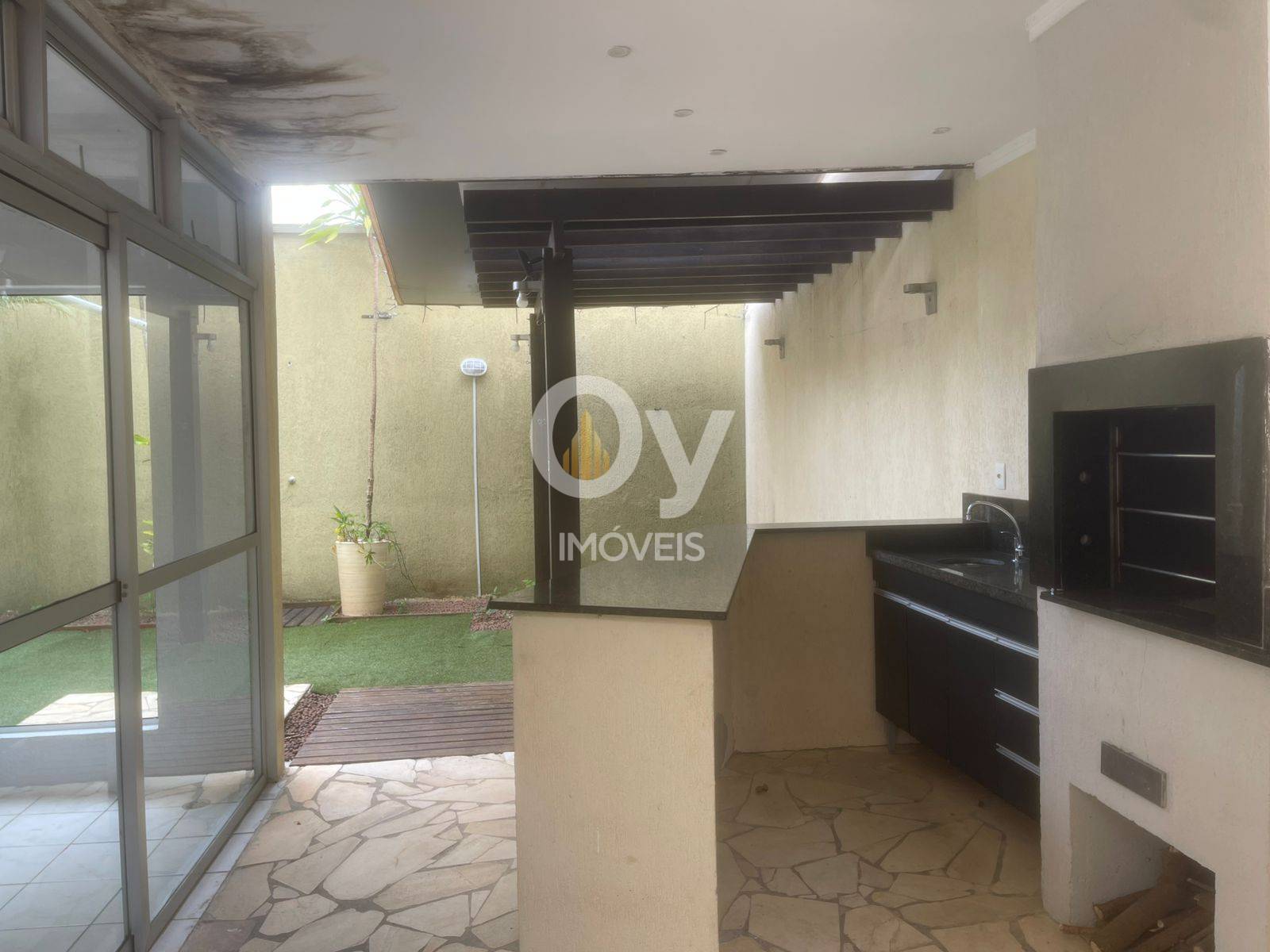 Sobrado a venda em condominio fechado, Exclusividade e Conforto.