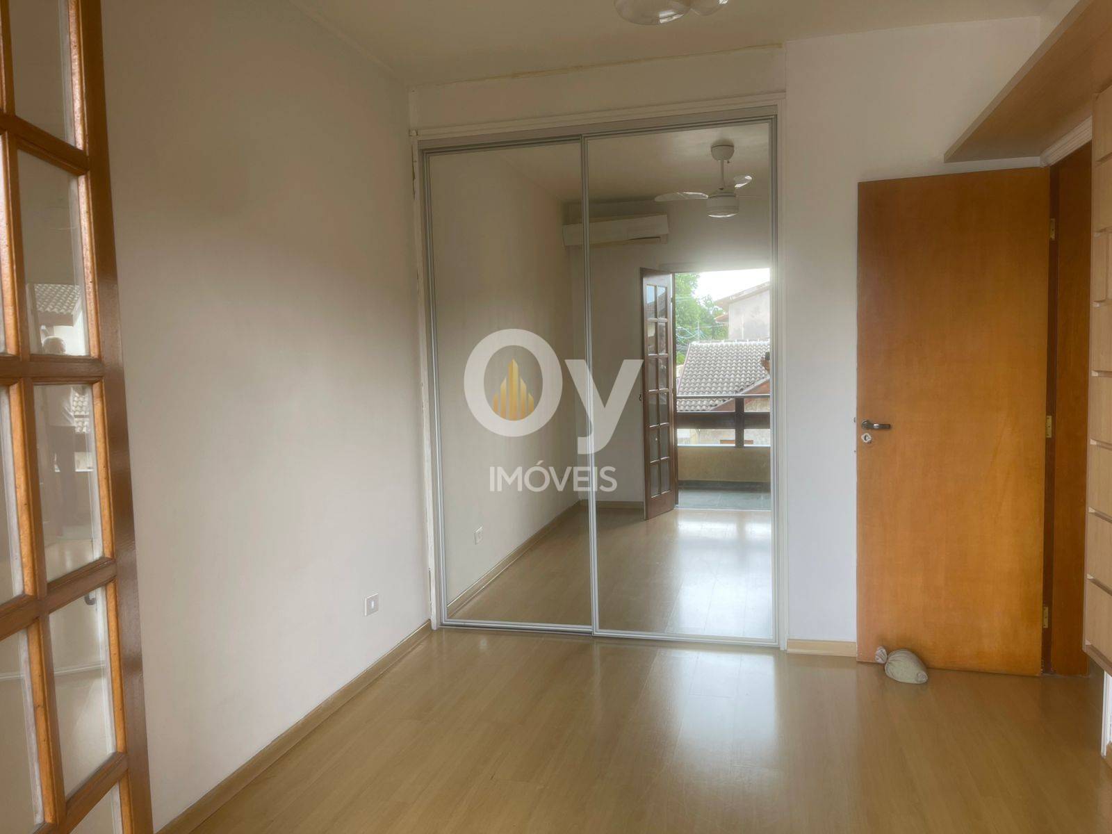 Sobrado a venda em condominio fechado, Exclusividade e Conforto.