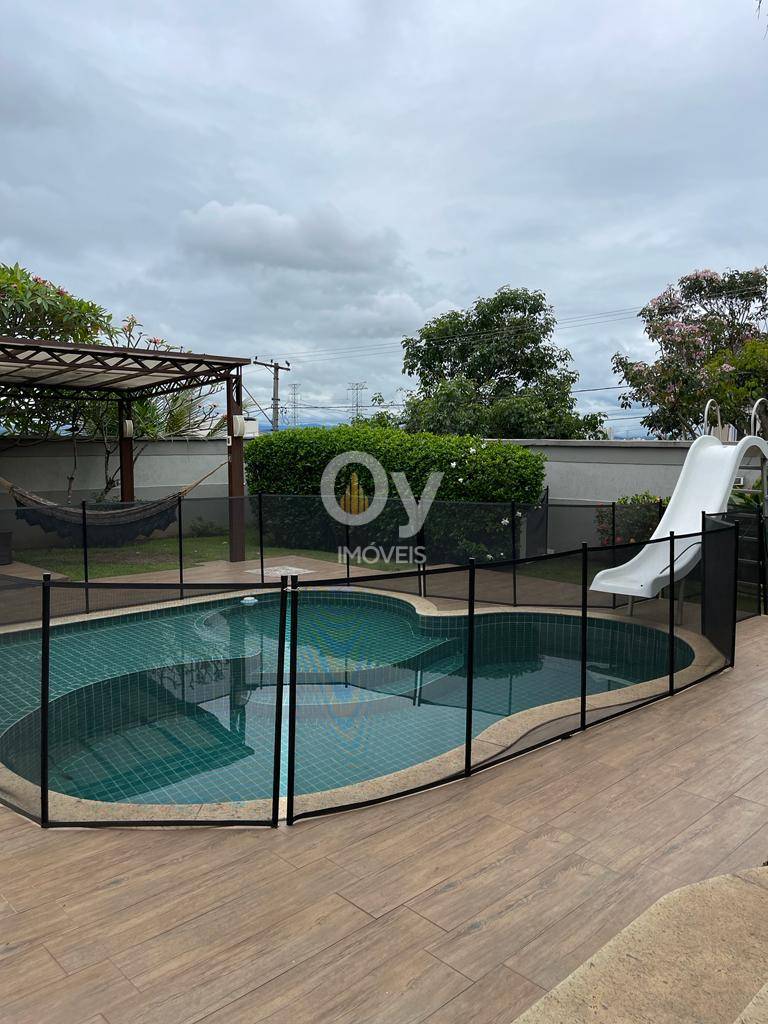 Casa Térrea de Alto Padrão no Condomínio Mirante | Design Industrial