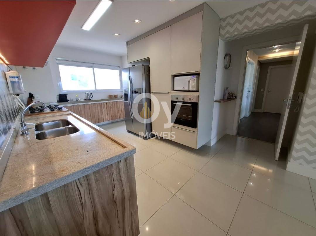 Apartamento com Vista Definitiva no Jardim das Colinas 4 suites