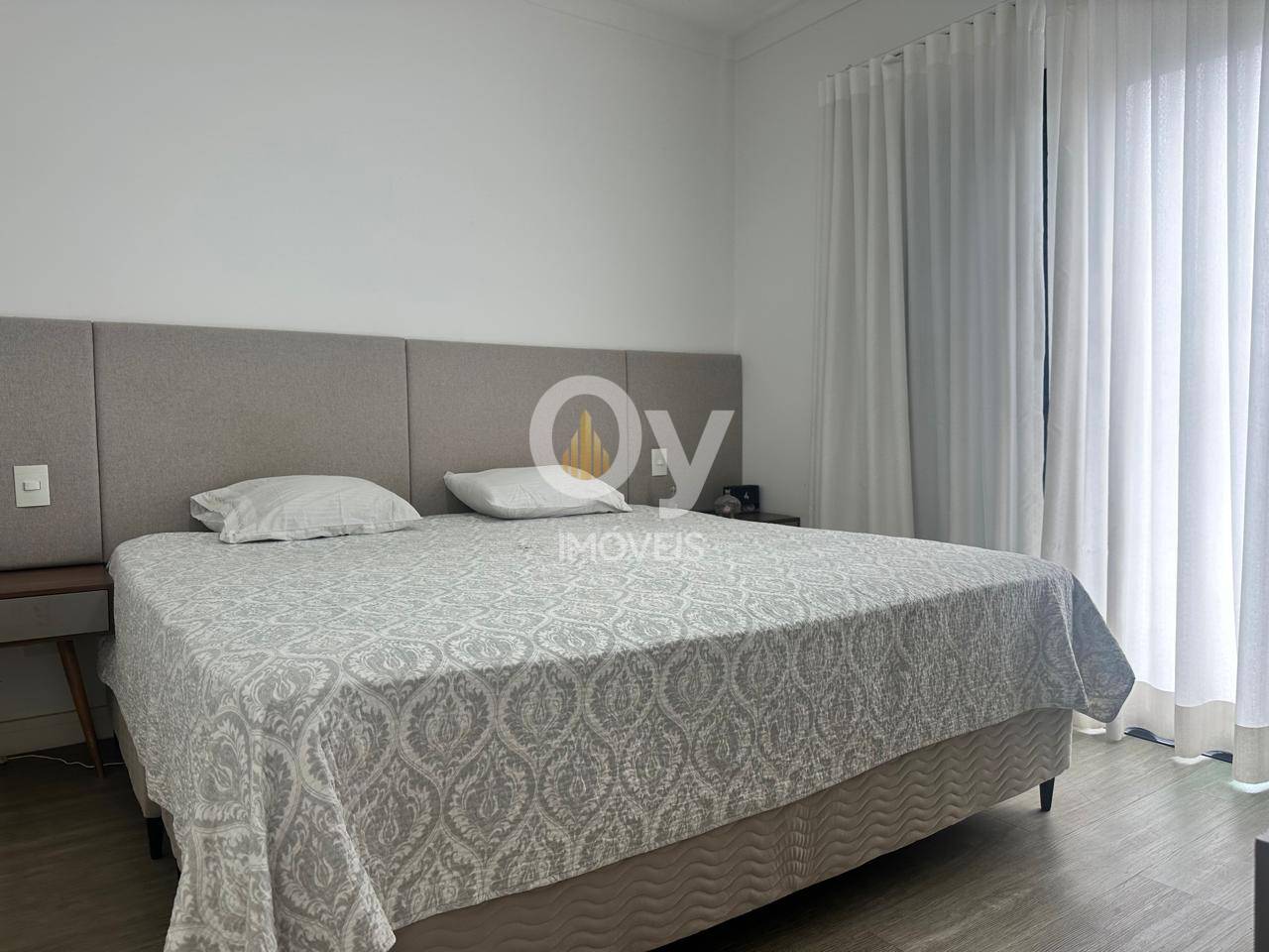 Sobrado à Venda com projeto contemporâneo | Condomínio Crystal - Jacareí/SP