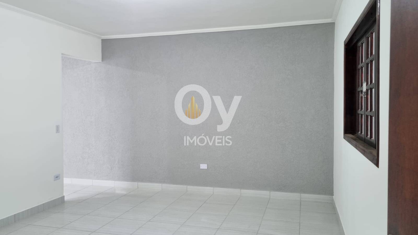 Casa Recém Reformada | 2 Dormitórios | 1 Suíte