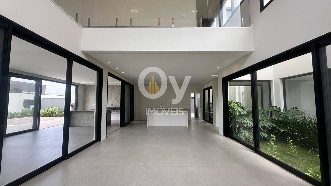Sobrado á venda - Sofisticação e Exclusividade no Reserva do Paratehy Norte