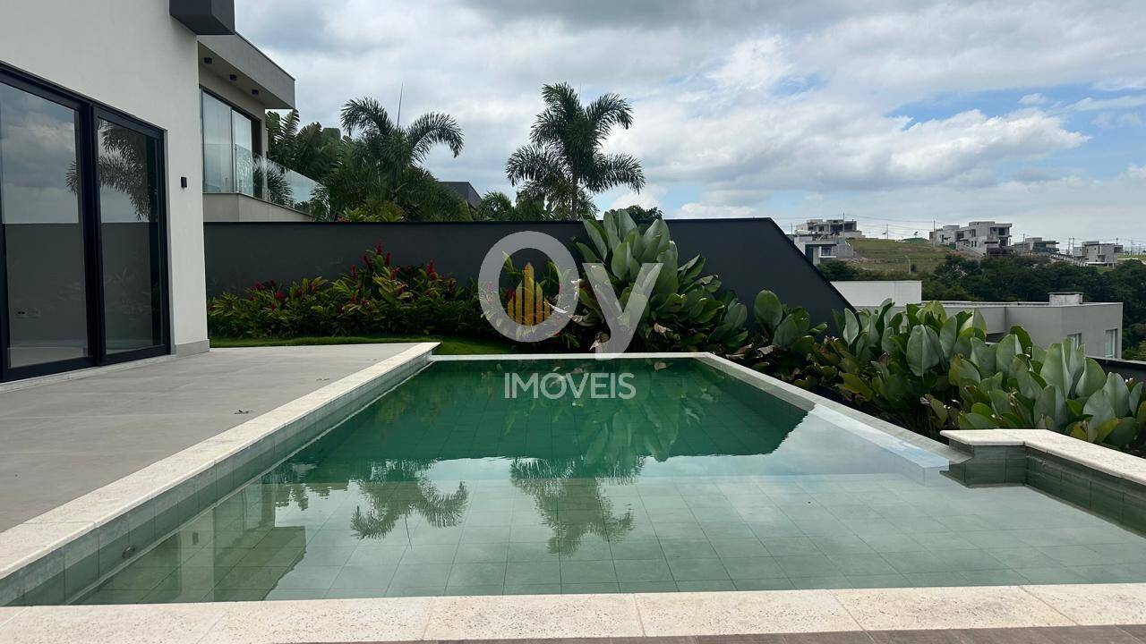 Sobrado á venda - Sofisticação e Exclusividade no Reserva do Paratehy Norte