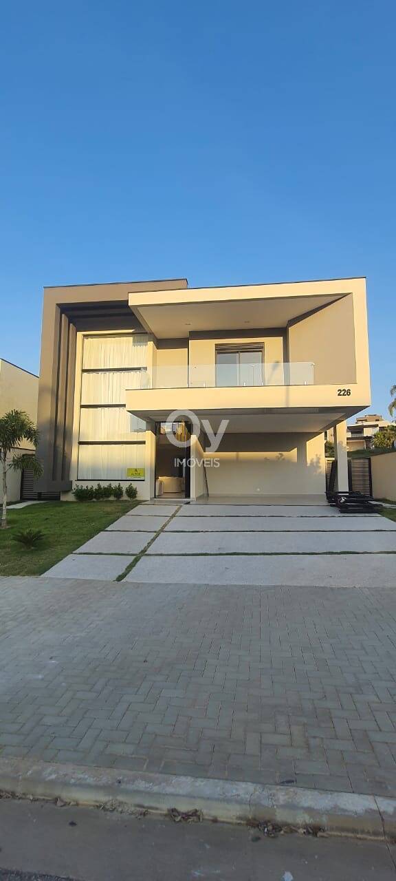 Casa para locação e venda no Alphaville 2 – 5 Suítes| Piscina aquecida