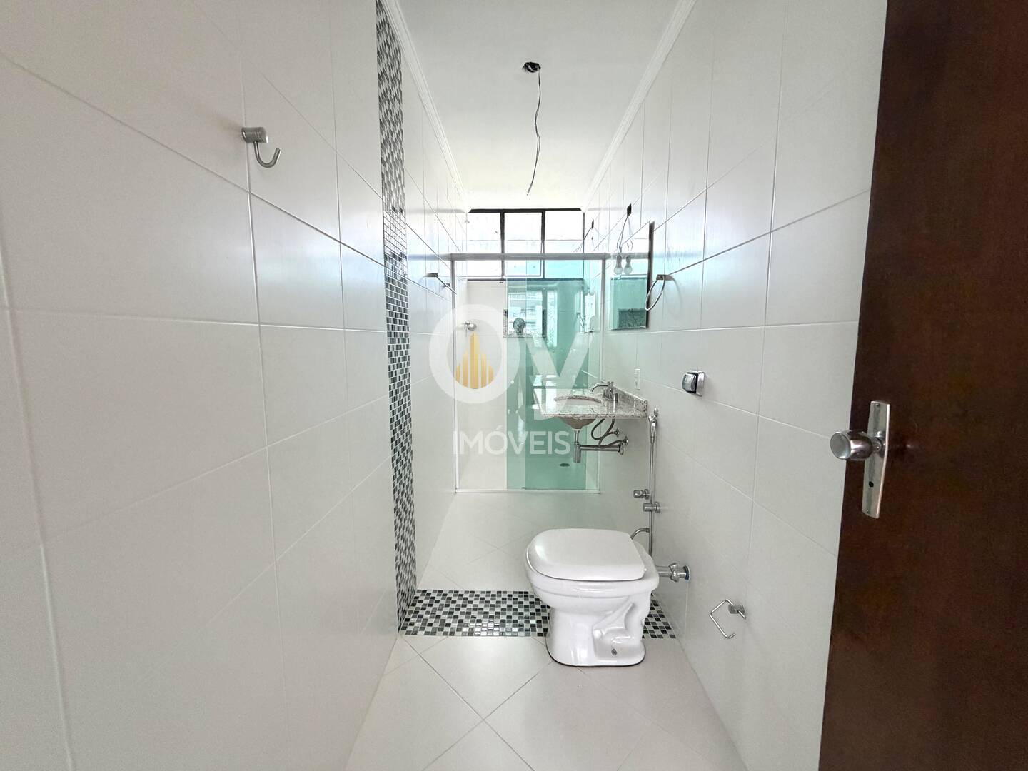 Casa gigante para uso comercial no Jardim Esplanada I – maravilhosa