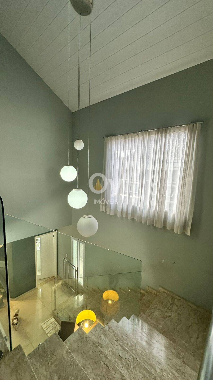 SOBRADO À VENDA NO CONDOMÍNIO QUINTA VILLA BRANCA – JACAREÍ