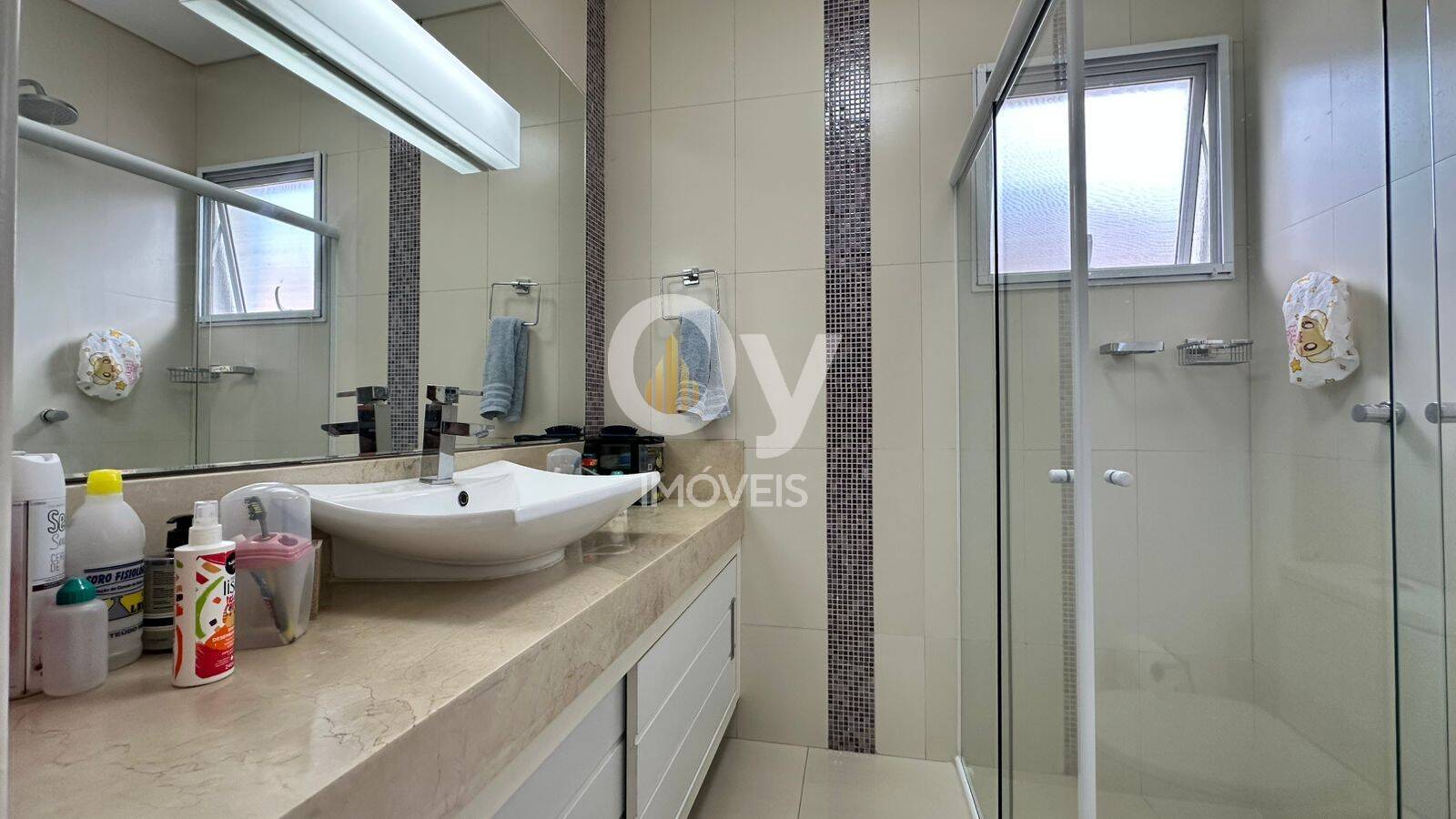 SOBRADO À VENDA NO CONDOMÍNIO QUINTA VILLA BRANCA – JACAREÍ