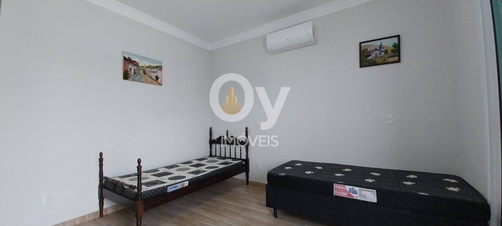 Sobrado Alto Padrão | 3 Suítes | Vista Serra | Jaguary Urbanova