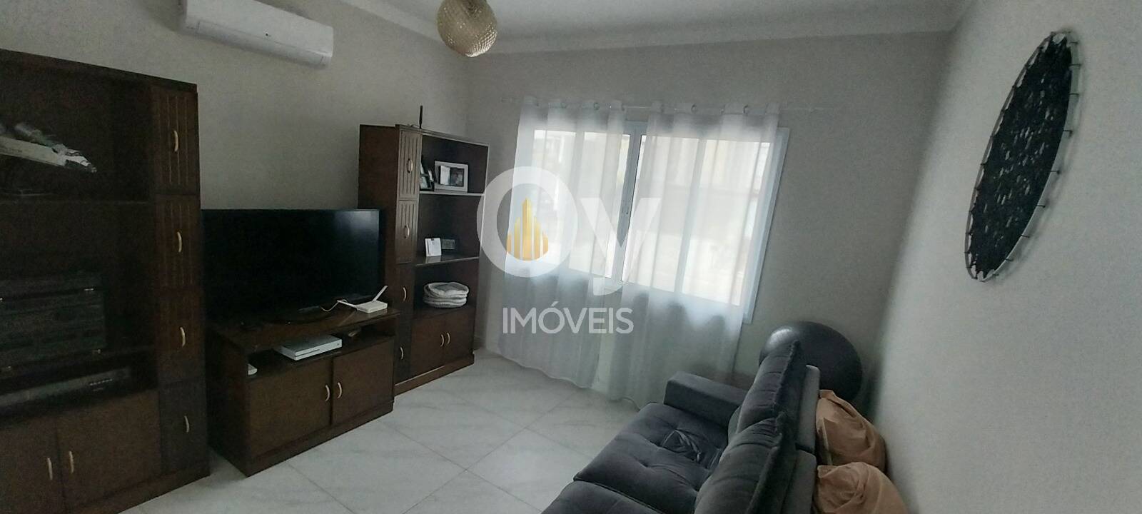 Sobrado Alto Padrão | 3 Suítes | Vista Serra | Jaguary Urbanova