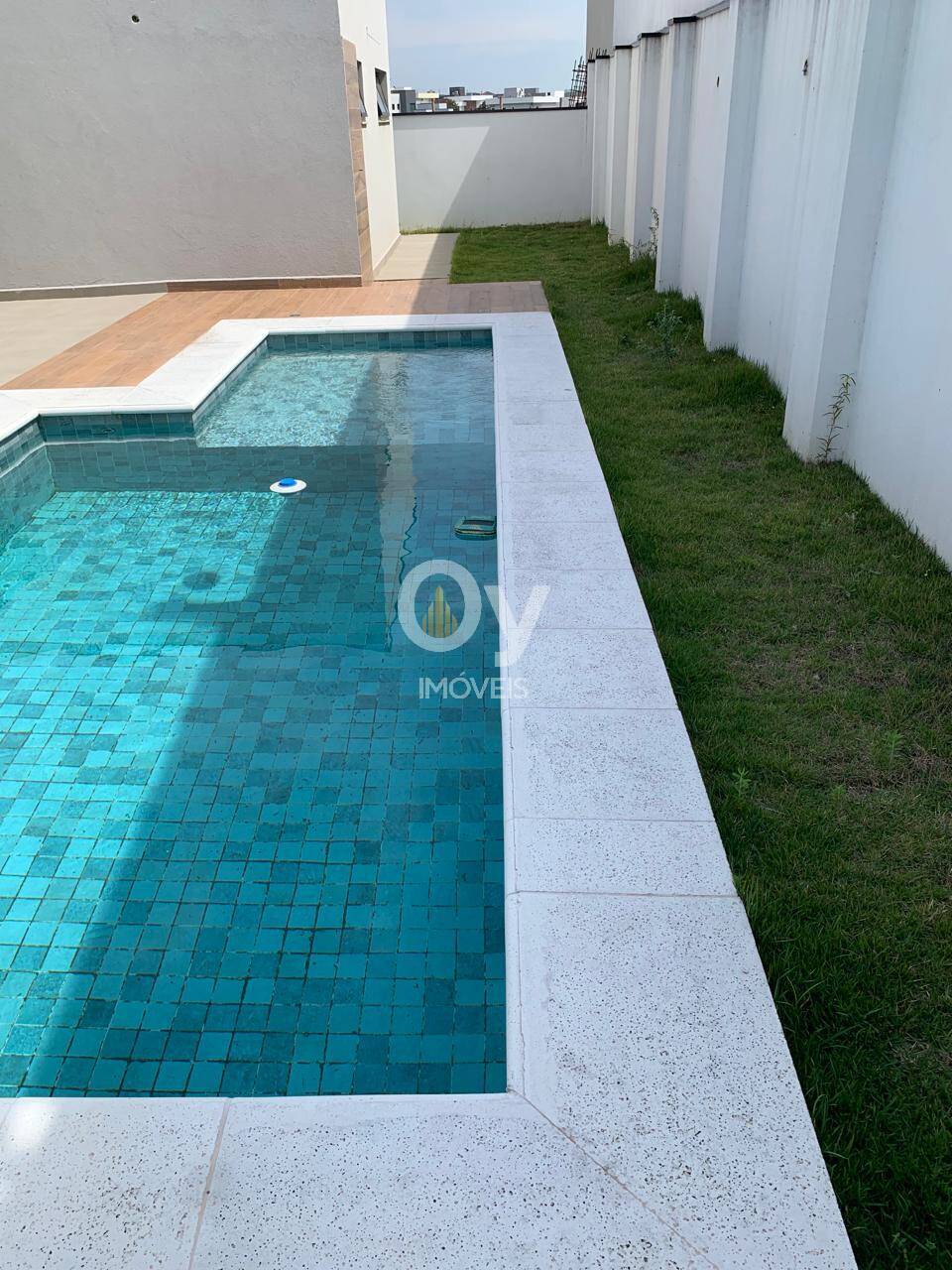 Casa Terrea Colinas do Paratehy Sul - Urbanova | 3 Suítes |600m² T- 283m² C
