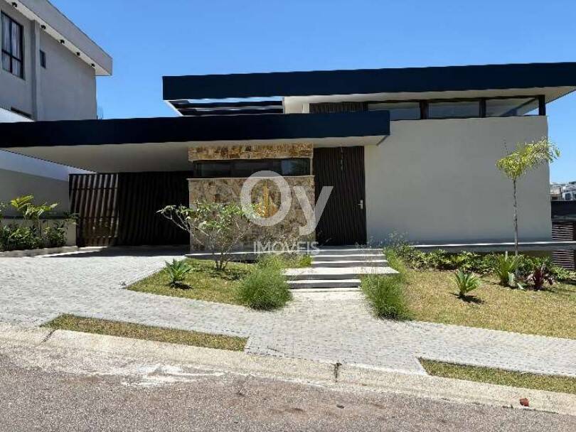 Vende Casa Térrea 3 Suítes no Colinas do Paratehy