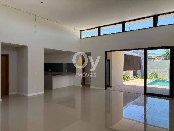 Vende Casa Térrea 3 Suítes no Colinas do Paratehy